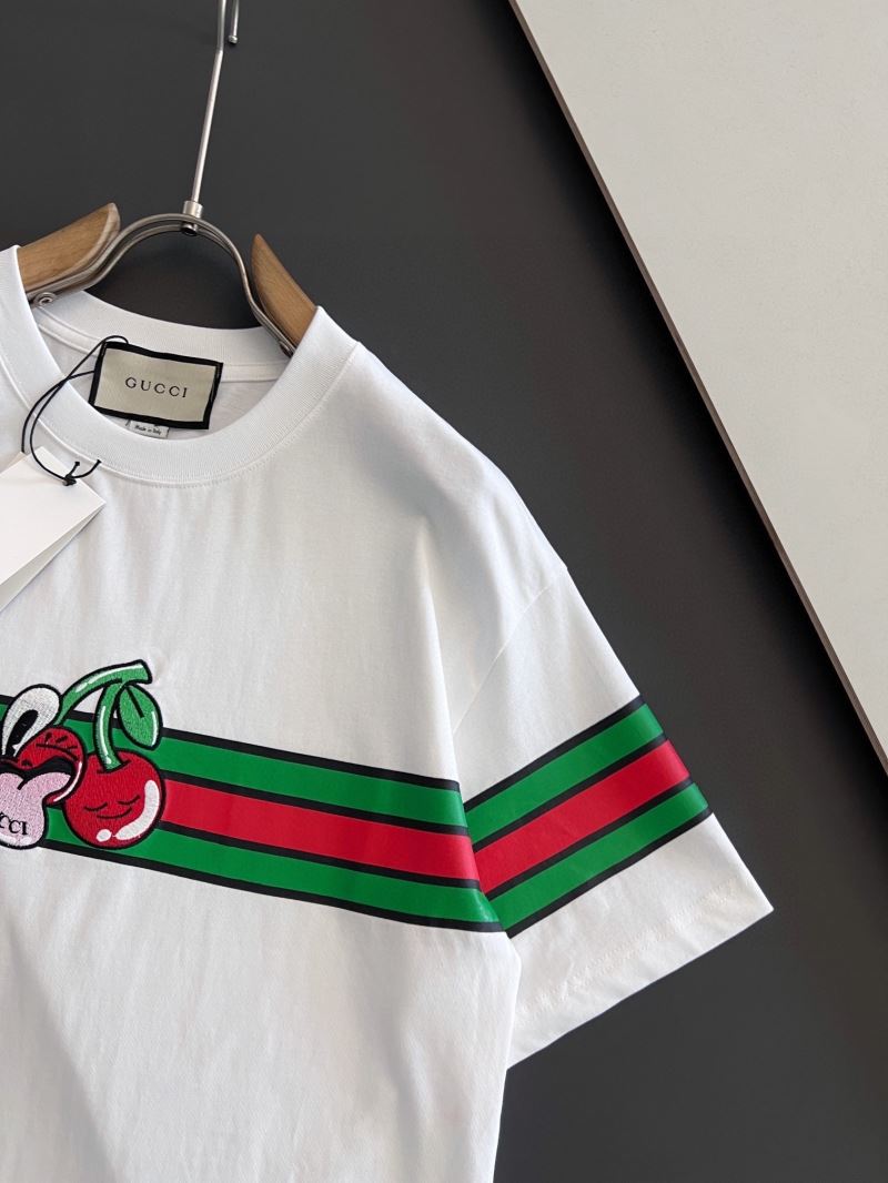 Gucci T-Shirts